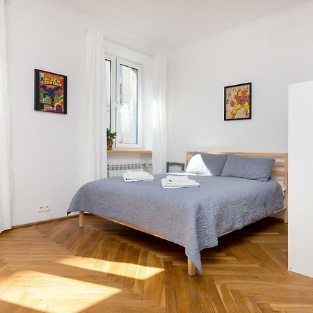 Royal Route Apartment For 10 People Varsó Kültér fotó